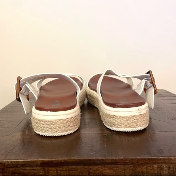 MIA Kenzy Platform Sandal 9 - Picture 4 of 5